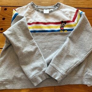 Disney Mickey Mouse Sweat Shirt, size Medium